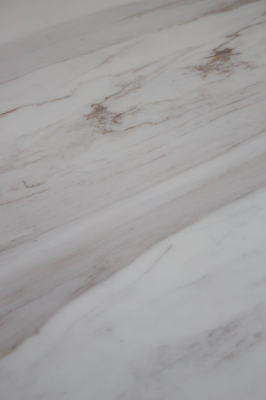 自由大理石茶几