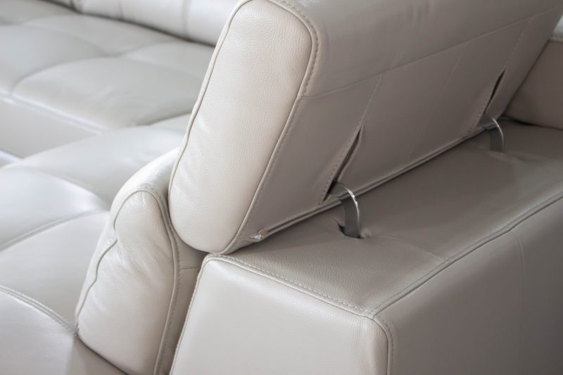 A004-607型皮沙發